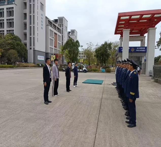 全力筑牢開學(xué)安全防線，為新學(xué)期保駕護(hù)航——我校開展新學(xué)期安全系列工作(圖2)