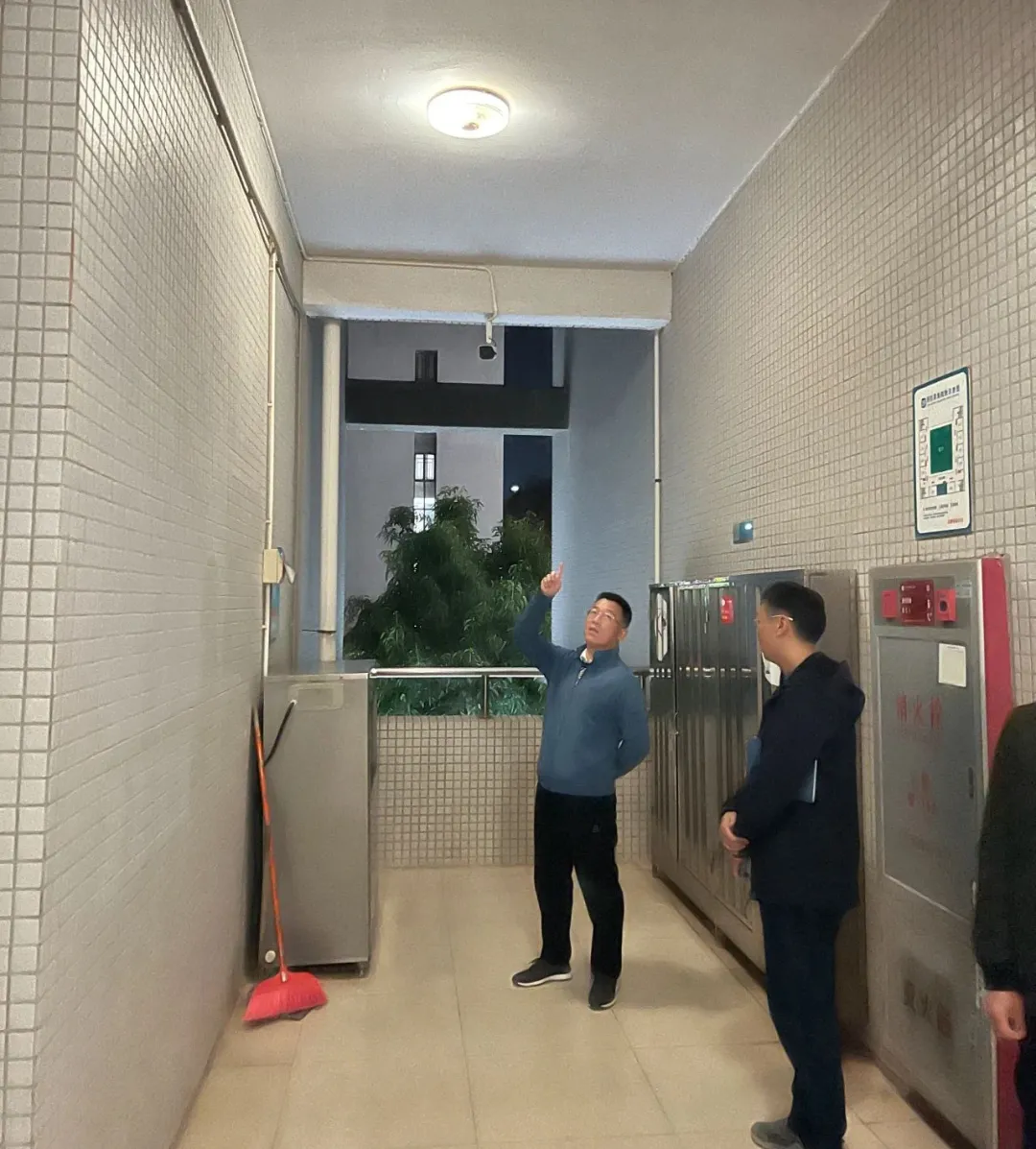 全力筑牢開學(xué)安全防線，為新學(xué)期保駕護(hù)航——我校開展新學(xué)期安全系列工作(圖9)