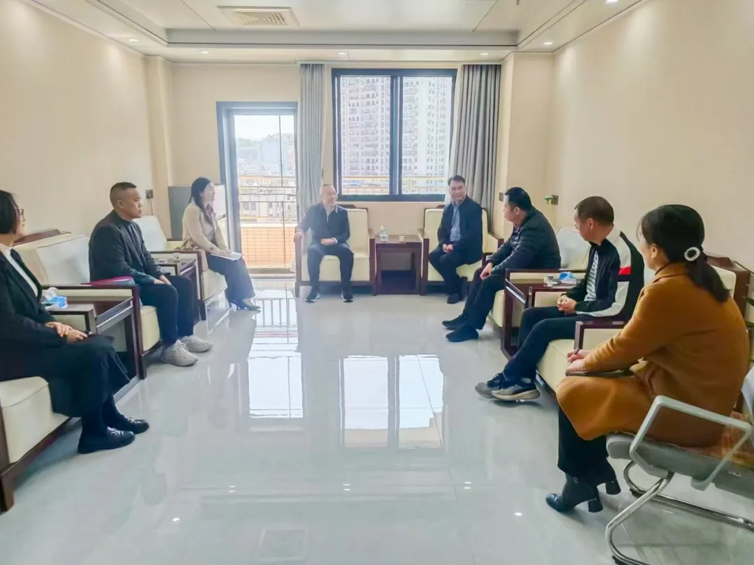 共享大健康，助力百千萬——我校開展訪企拓崗活動(圖5)